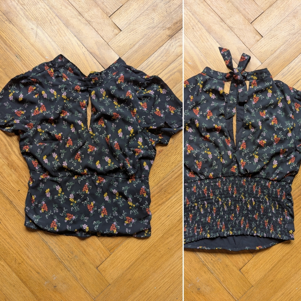 Floral Black Ladies Top - Black Small Abercrombie